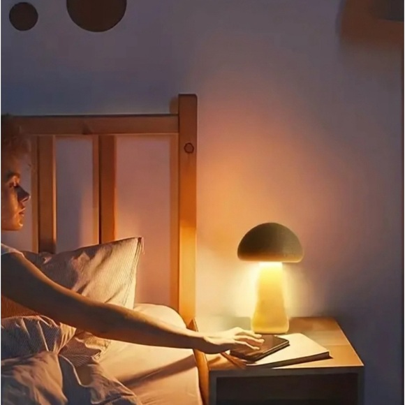 MUSHROOM LED Dimmable Nightlight Desk Light Table Lamp USB Rechargeable 3 Colors - Picture 6 of 14